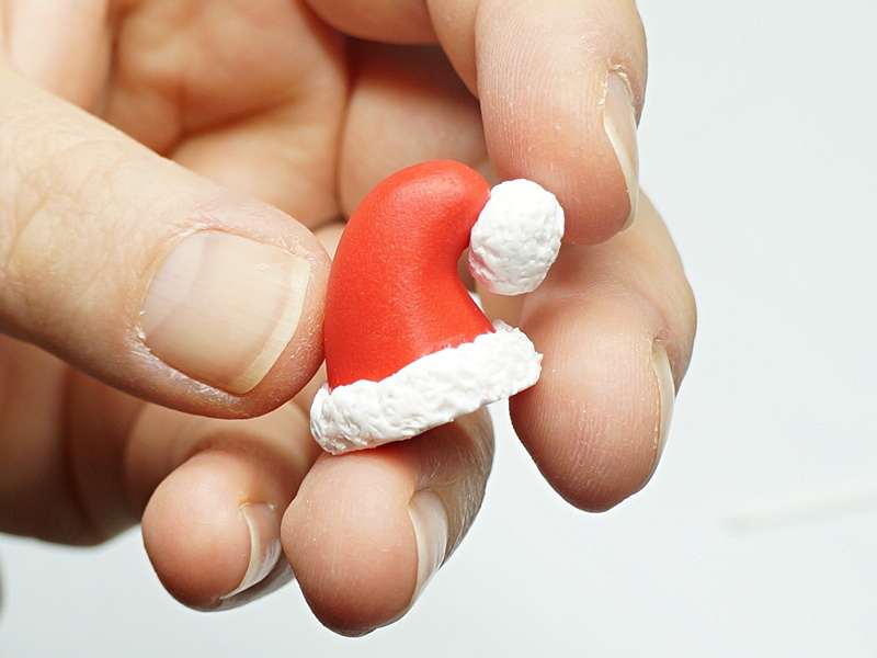 Bonnet de noël terminé en gros plan