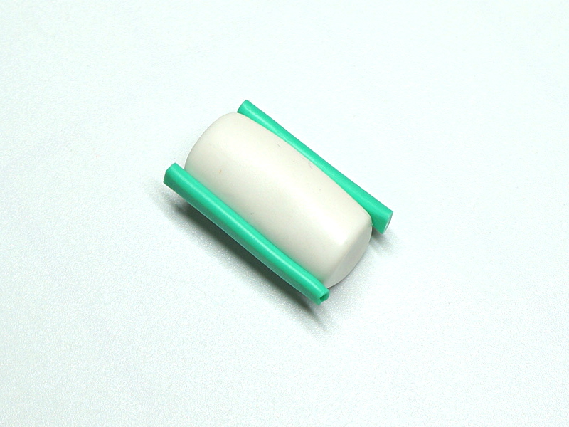 Bandes de fimo verte autour du boudin