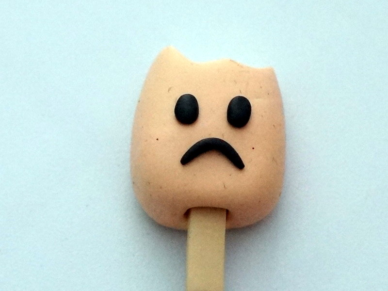 Glace avec son batonnet prête à cuire