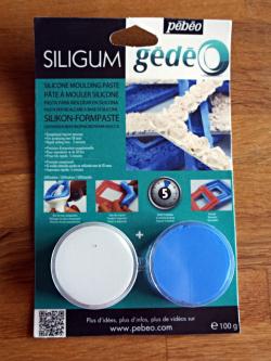 Les deux composants pour le siligum